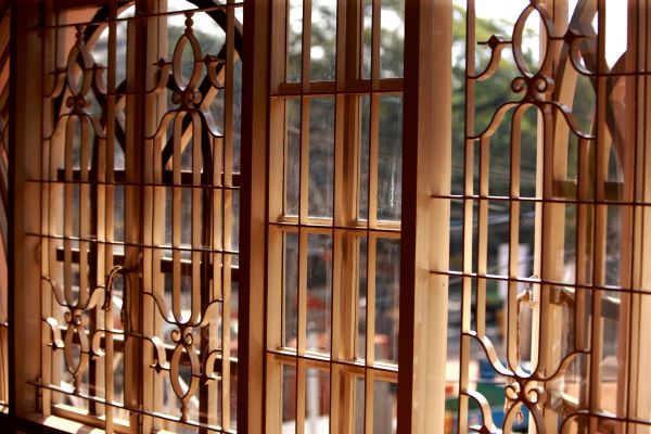 Cost of Metal Window Repair in Gaithersburg