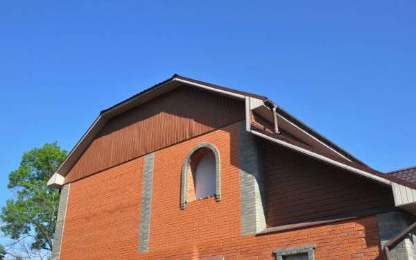 Cost of Brick Window Installation in Gaithersburg
